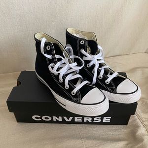 NEW black converse